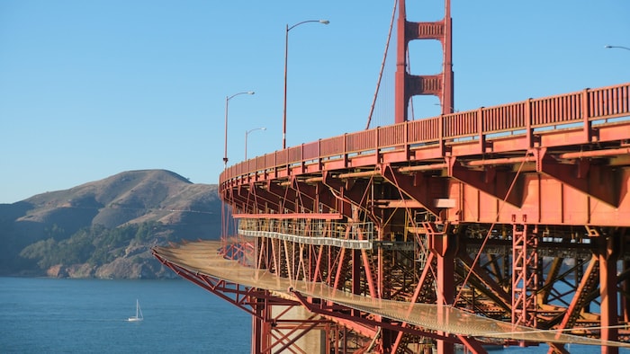 Die Stahlnetze sollen allen Witterungen standhalten.