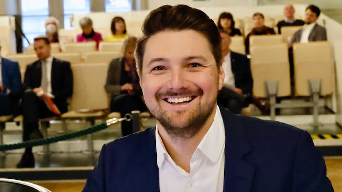 Die ÖVP wirft NEOS-Chef Niko Swatek das Verbeiten von „Fake News“ vor.