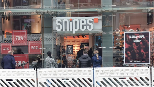 Snipes-Gründer Sven Voth soll in Erwägung ziehen, den Sporthändler Hervis zu kaufen ...