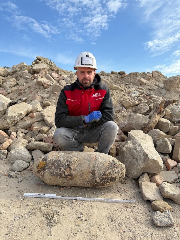 Matthias Weissinger stieß vergangene Woche auf eine 100-Kilo-Bombe.