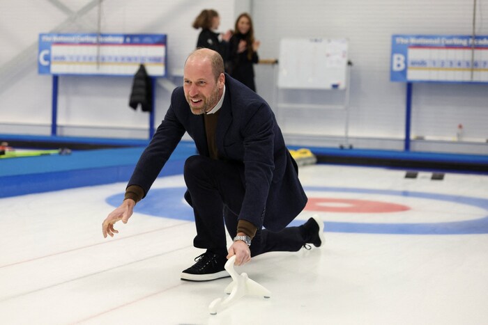 Auch Prinz William hatte beim Curling-Duell mit seiner Ehefrau viel Spaß.