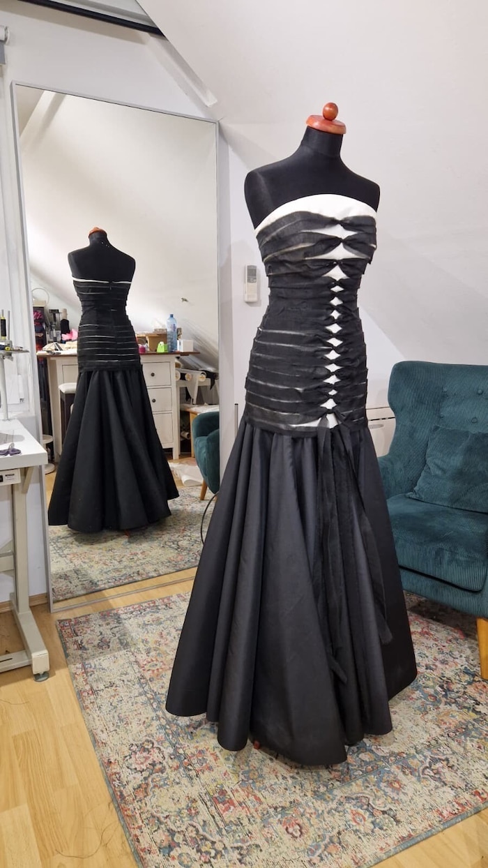 Eine Schwarz-Weiß-Kreation von Elke Acs.