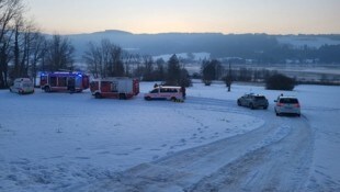 Wasserretter und Feuerwehr waren am Irrsee im Einsatz.