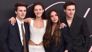 Ein Foto aus besseren Tagen: Cruz und Brooklyn Beckham mit Nicola Peltz und Mama Victoria ...