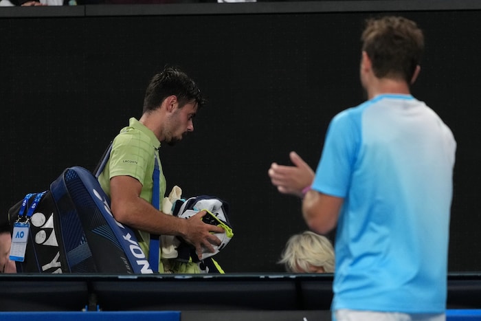 Stan Wawrinka applaudierte Arthur Gea nach dem Match.