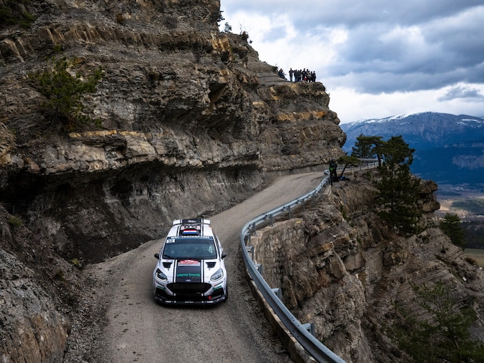 Auf das Teilnehmerfeld warten herausfordernde Alpenstraßen.