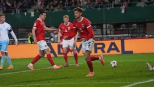 Stefan Posch (re.) wechselt nach Mainz.