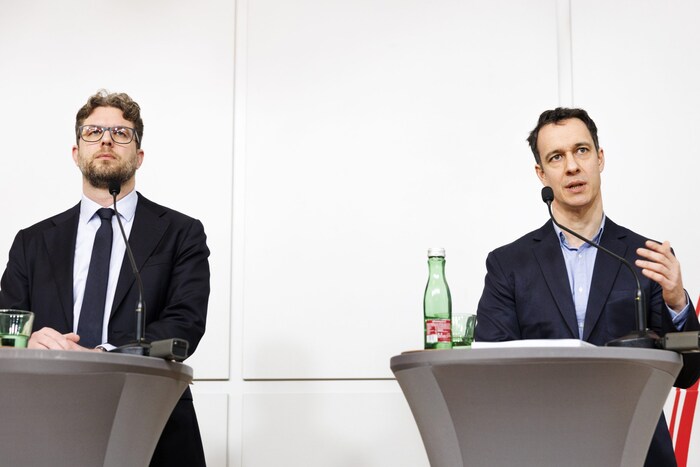 (v.l.) Der wissenschaftliche Leiter des DÖW, Andreas Kranebitter und Bernhard Weidinger, ...