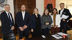 Nächste Gesprächsrunde über die Zukunft des Grazer Stadions: Manfred Eber, Rene Ziesler, Judith ...