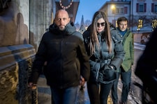 Die Lokalbetreiber Jacques und Jessica Moretti wurden stundenlang von der Staatsanwaltschaft ...