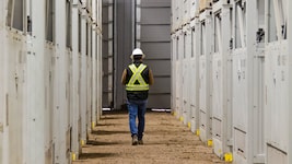 Vanadium-Speicher sind höchst praktikabel und ökologisch nachhaltig. Die Anlagen sind leicht zu ...