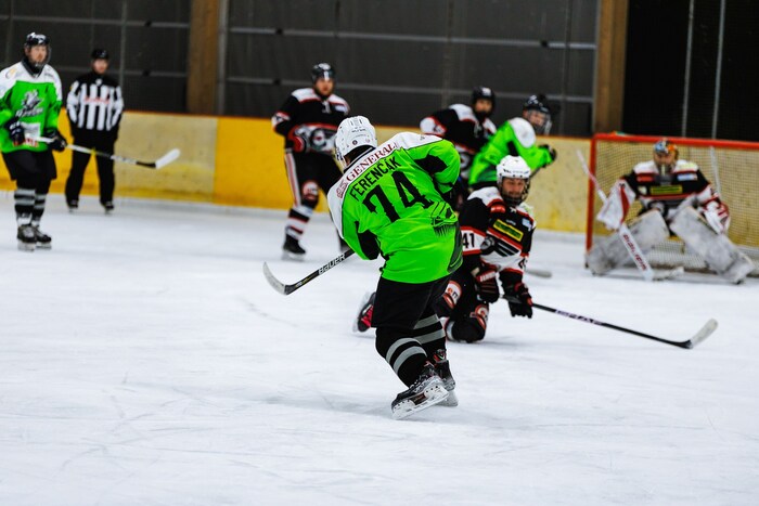 Als einzig burgenländischer Eishockeyklub spielt man in der niederösterreichischen Landesliga ...