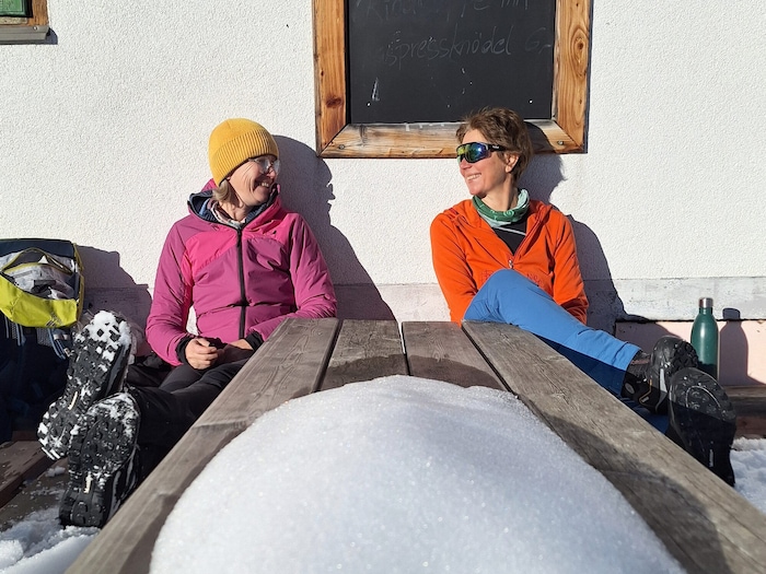 Einkehrmöglichkeiten gibt es keine, auf eine Rast muss man dennoch nicht verzichten.