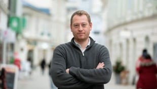 KPÖ-Landessprecher Max Zirngast lobt die Courage der Bürger im Waldviertel.