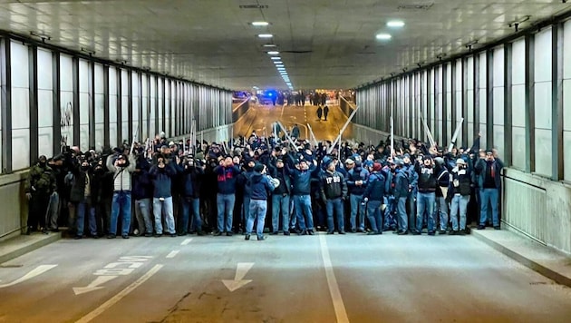 Die Fans auf dem Weg ins Stadion