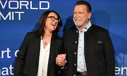 Klimaschutz kann auch Spaß machen: Arnold Schwarzenegger mit Monika Langthaler.