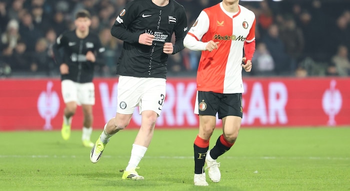 Jungspund Luca Weinhandl (li.) feierte sein Debüt.