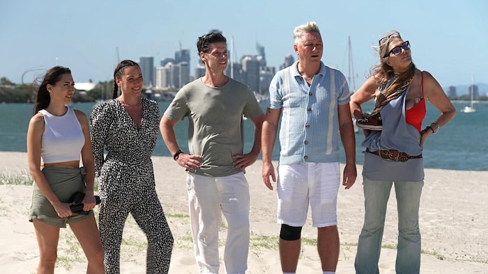 Die ersten Kandidaten sind bereits in den Dschungel aufgebrochen.