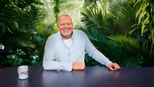 Stefan Raab wird in insgesamt sechs Live-Ausgaben von „Die Stefan Raab Show – Die halbe Stunde ...