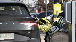 Die Mobilitätswende ist in vollem Gange. Durch die Konzentration auf die Lithiumbatterie besteht ...