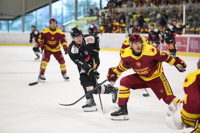 über Eishockey bis zu