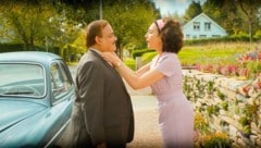 Ein Ehepaar lebt 1958 ein beschauliches Vorstadt-Leben – doch bald wird sich alles dramatisch ...