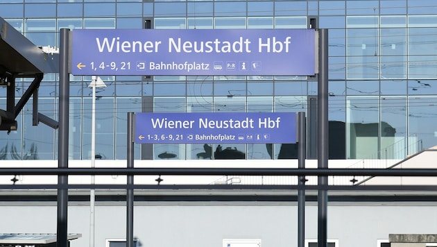 Ab März halten in Wiener Neustadt Garnituren der Bahngesellschaft Westbahn.