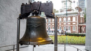 Im Independence National Historical Park ist unter anderem die „Liberty Bell“ ausgestellt – ein ...