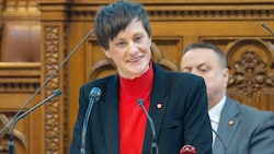 Susanne Haase (SPÖ) am Rednerpult im Gemeinderat