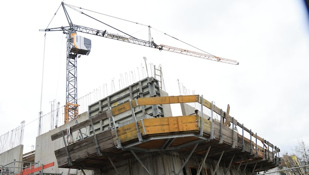 Die Tiroler Gemeinnützigen trotzen der Krise im Wohnbau in Österreich erfolgreich.