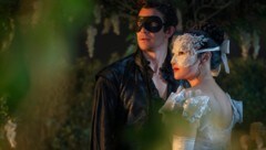 Der Maskenball ist zentral in der neuen Staffel.