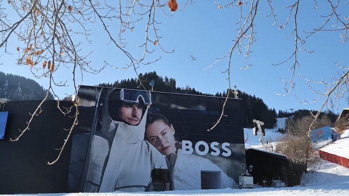 Seine Filmpartnerin Linda Hiller hat bereits jede Menge Model-Erfahrung und bestritt zudem in ...