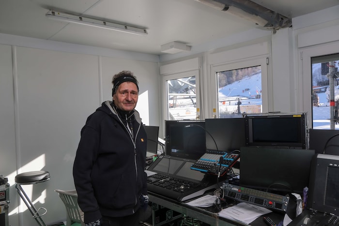 Seit 31 Jahren dabei: Techniker Fritz Staudinger bei der Arbeit.