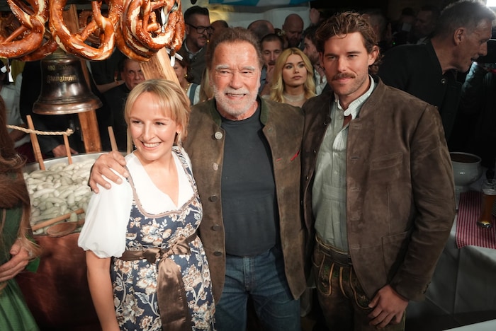 Arnie mit Maria Hauser und Sohn Christopher