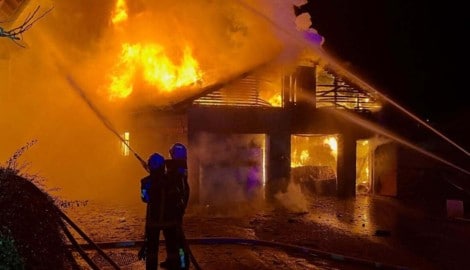 In Unterweißenbach brannte dieses Nebengebäude ab