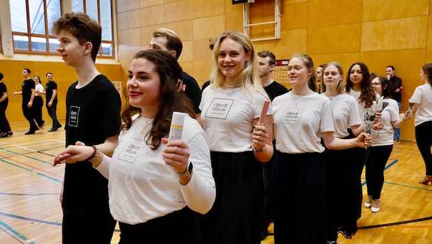Generalprobe für die Debütantinnen und Debütanten der Opernredoute am Samstag in Graz