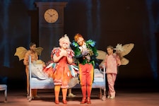 „Die Zauberflöte“ von Mozart: Papagena und Papageno mit den Drei Knaben
