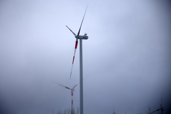Die Windturbinen im Hochgebirge sollen zwischen 150 und 183,5 Meter hoch werden.