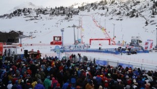 Zuletzt machte der alpine Skiweltcup im November 2021 in der Zürser Flexenarena einen ...