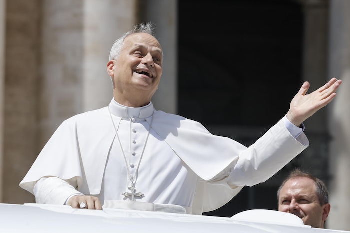 Papst Leo XIV. würdigt Josef Grünwidl als „Brückenbauer, Seelsorger und Teamplayer“, der „in ...