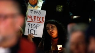 Ein 37-Jähriger ist bei einer Demonstration in Minneapolis getötet worden. Die Stadt ist in ...