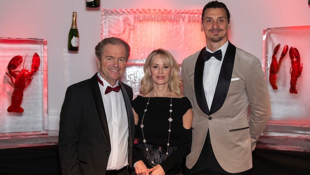 Kitzhof-GF Johannes Mitterer (li.) mit Zlatan Ibrahimović und dessen Partnerin Helena Seger.