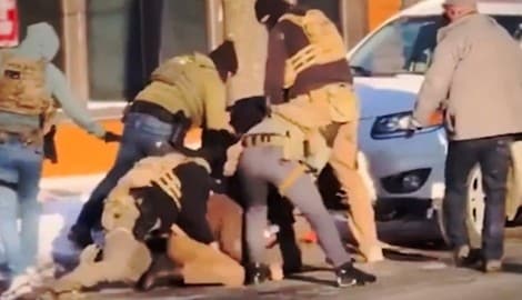 Was passierte wirklich in Minneapolis? Videos lassen jedenfalls an der offiziellen ...