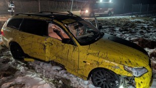Ein 29-jähriger Lenker aus Weiz kam mit seinem Auto von der Fahrbahn ab, es war nicht der ...