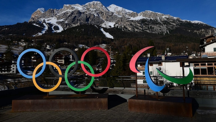 Die Olympischen Winterspiele finden in Mailand/Cortina statt.