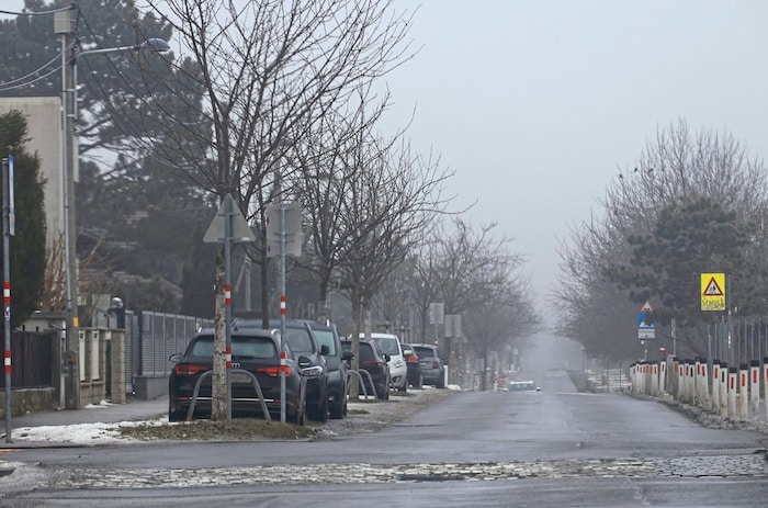 Auch in der Esslinger Kirschenallee gehen Einbrecher um.