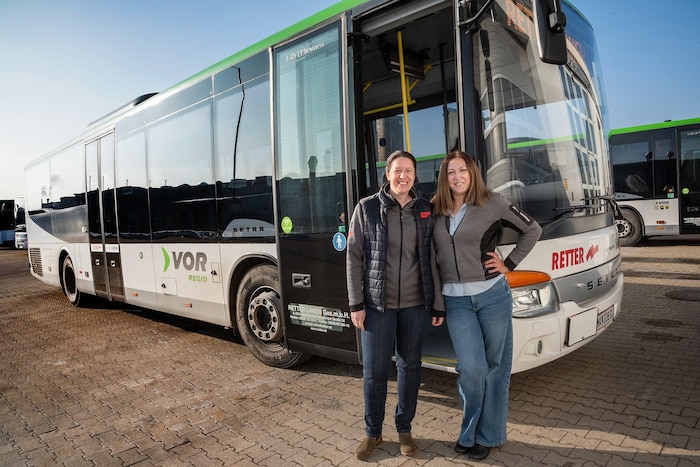 RETTER Linien beschäftigt 63 männliche und sechs weibliche Buslenker. Auch die Geschäftsführung ...