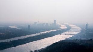 Durch den Nebel war die Luftqualität vielerorts stark beeinträchtigt, wie etwa in Wien. ...