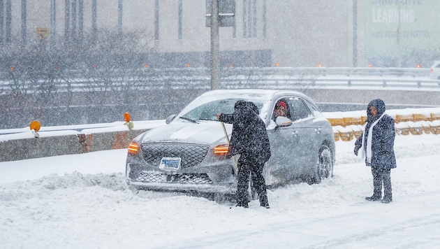 In den USA sind derzeit rund 190 Millionen Menschen von einem Wintersturm betroffen.
