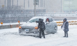In den USA sind derzeit rund 190 Millionen Menschen von einem Wintersturm betroffen.